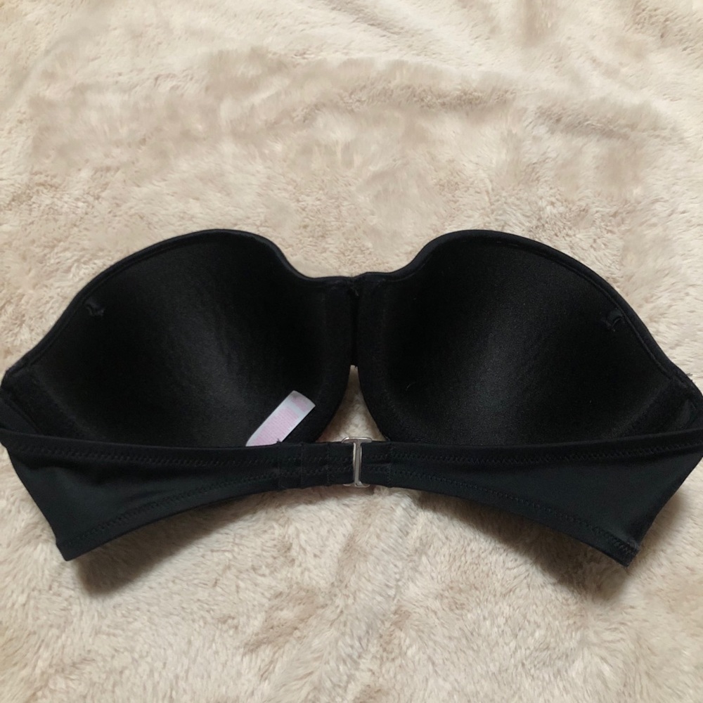 Victoria’s Secret Black Bandeau Swim Top - Picture 5 of 8